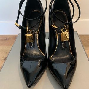 TOM FORD Black Pump Heels
